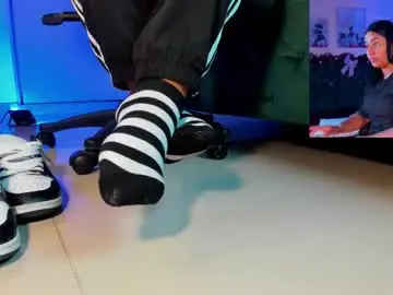 Chaturbate Adult Video Chat of rosyejones