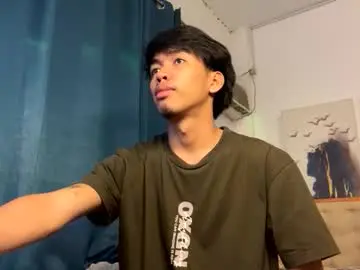 Chaturbate Live Sex Cam of hot_kianxx