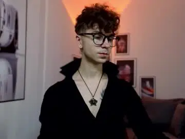 Chaturbate Watch Live Sex Cams of joseph__quinn