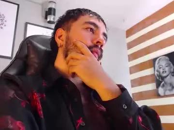 Chaturbate Watch Live Sex Cams of demon_salvatoree