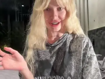 Chaturbate Adult Webcam of golden_alinee