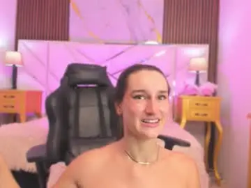 Chaturbate Sex Cam of madeline_sweet_