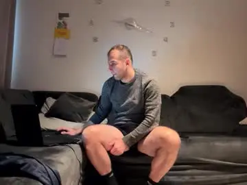 Chaturbate Live Sex Cam of mydreamlife12