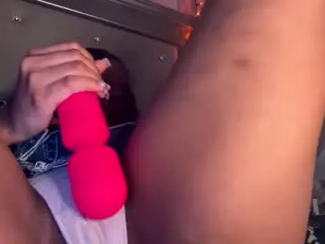 Chaturbate Free Porn Cam of princessbellawella