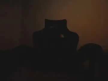 Chaturbate Live Sex Cam of stormiing_18