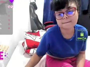 Chaturbate Nude Webcam of candy_val