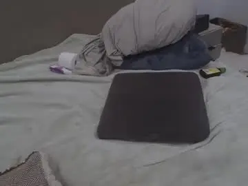 Chaturbate Live Sex Cam of dudecuzbeo