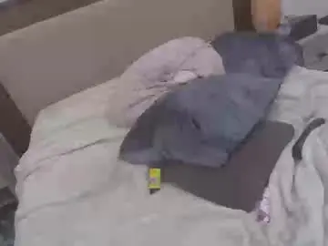 Chaturbate Live Sex Cam of dudecuzbeo