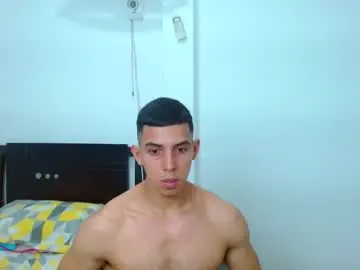 Chaturbate Nude Webcam of ethan_wright_