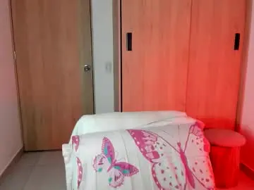 Chaturbate Live Sex Cam of lilith_harmony