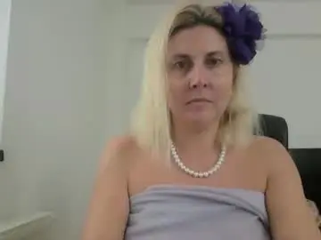 Chaturbate Best live sex cam show of amelia9797