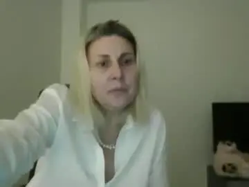 Chaturbate Free Live Porn of amelia9797