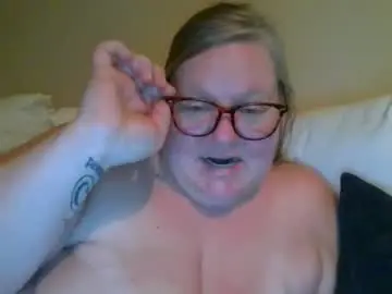 Chaturbate Best live sex cam show of miamarie555