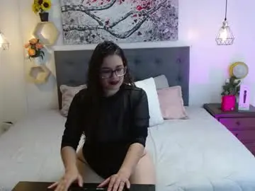 Chaturbate Free Porn Cam of rose_thompson1