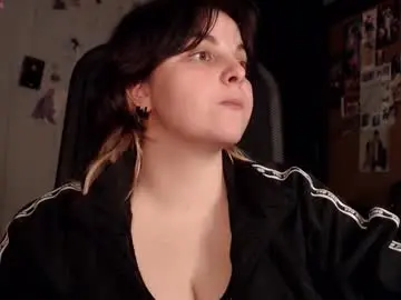 Chaturbate Live Sex Cam of chill_saya