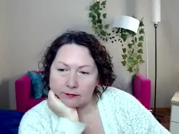 Chaturbate Nude Webcam of curvy_girlz