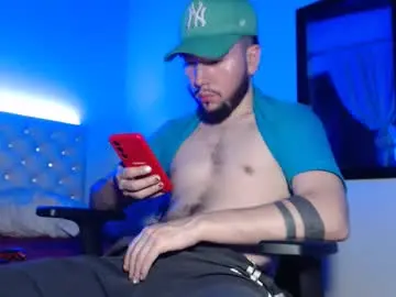 Chaturbate Nude Webcam of kevinsantiag0