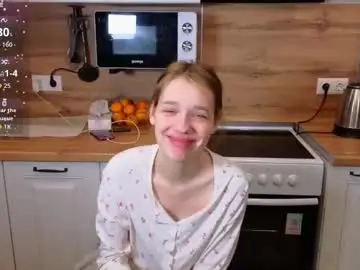 kirakinsky from chaturbate