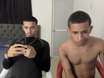 Chaturbate Live Porn of master_boy28