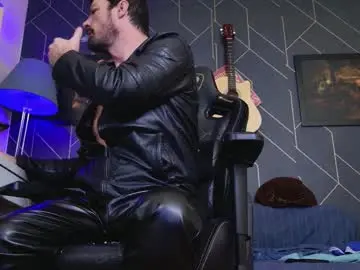 Chaturbate Watch Live Sex Cams of aaronbomer