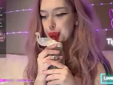 Chaturbate Free Live Porn of gloryaaaa