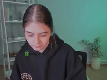 molly_hollow from chaturbate