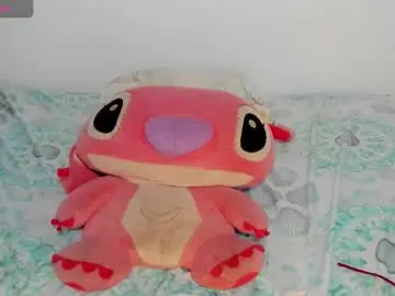 Chaturbate Live Sex Cam of ninagrey03