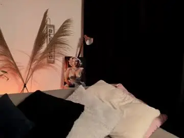 Chaturbate Nude Webcam of serenity_day