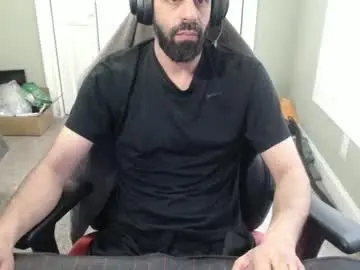 Chaturbate Free Porn Cam of tittylvr1990