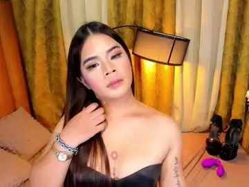 Chaturbate Live Sex Cam of trixiemoore_