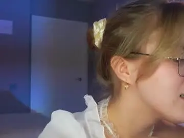 Chaturbate Live Sex Cam of aluntick