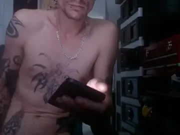 Chaturbate Nude Webcam of azrider480