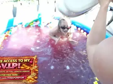 Chaturbate Live Sex Cam of hannahjames710