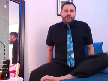 Chaturbate Free Porn Cam of jonas_beard1