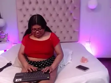 Chaturbate Live Porn of kiri_black_