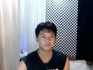 Chaturbate Live Sex Cam of ursweet_jem