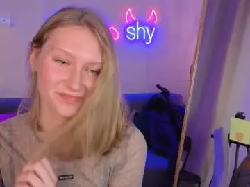 Chaturbate Live Sex Cam of asyalumi