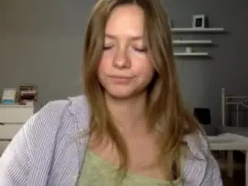 Chaturbate Nude Webcam of lux_millie