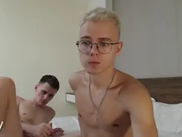 Chaturbate Adult Webcams of nikikerry_cum_