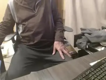 Chaturbate Live Sex Cam of olderandwiser