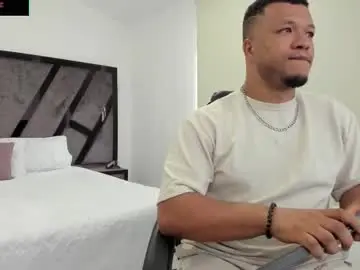 Chaturbate Sex Cam of annieandstefan