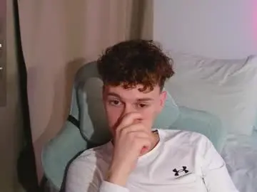 Chaturbate Free Porn Cam of cute_thomas