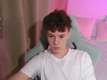 Chaturbate Live Sex Cam of cute_thomas