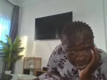 Chaturbate Nude Webcam of darkmelaninbabe001