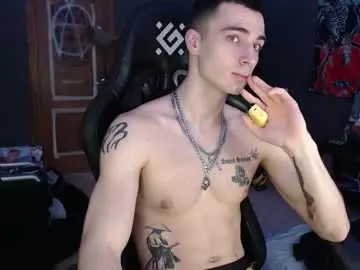 Chaturbate Watch Live Sex Cams of eduard_loveee