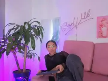 Chaturbate Live Porn of emmy_and_luna