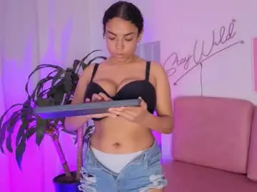 Chaturbate Live Porn of emmy_and_luna