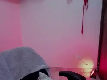 Chaturbate Live Sex Cam of sabaha_