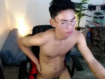 Chaturbate Nude Webcam of yourdreamboyx