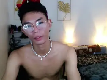 Chaturbate Nude Webcam of yourdreamboyx